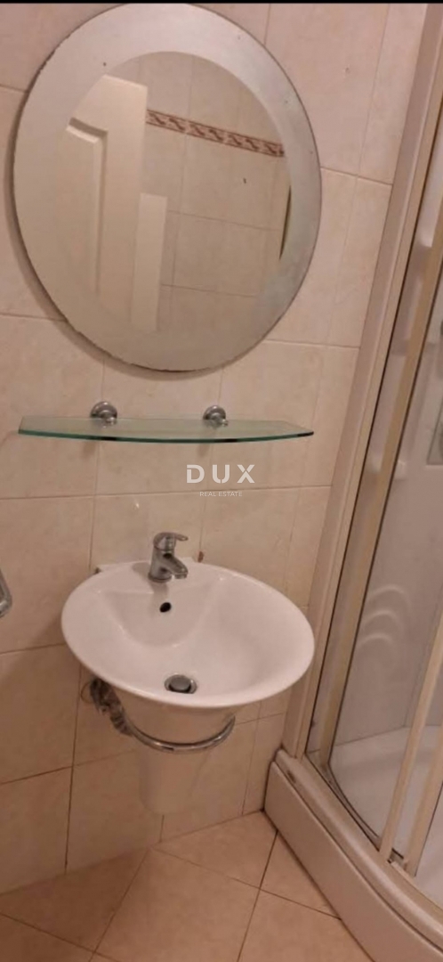 ISTRIA, ROVIGNO - Appartamento funzionale in un quartiere tranquillo