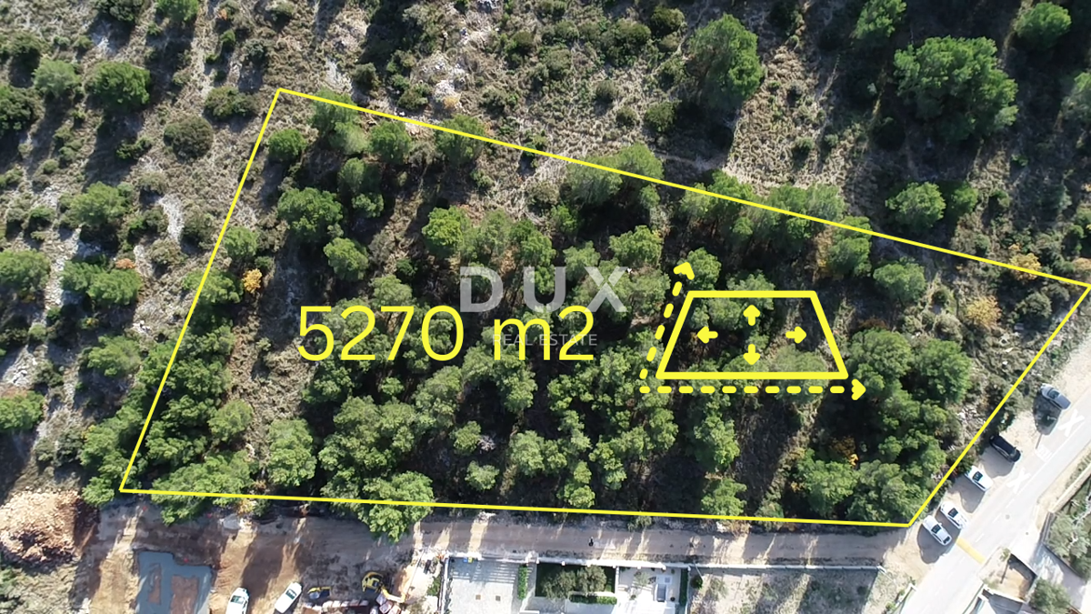 ŠIBENIK, BRODARICA - Terreno a Brodarica per 6 edifici residenziali!