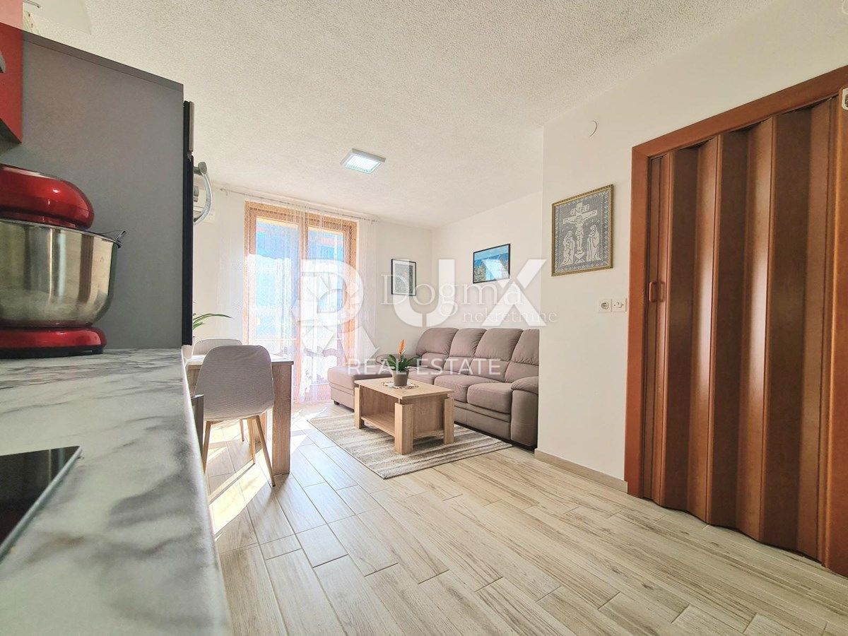 ISTRIA, UMAGO - Appartamento duplex a 200 m dal mare!