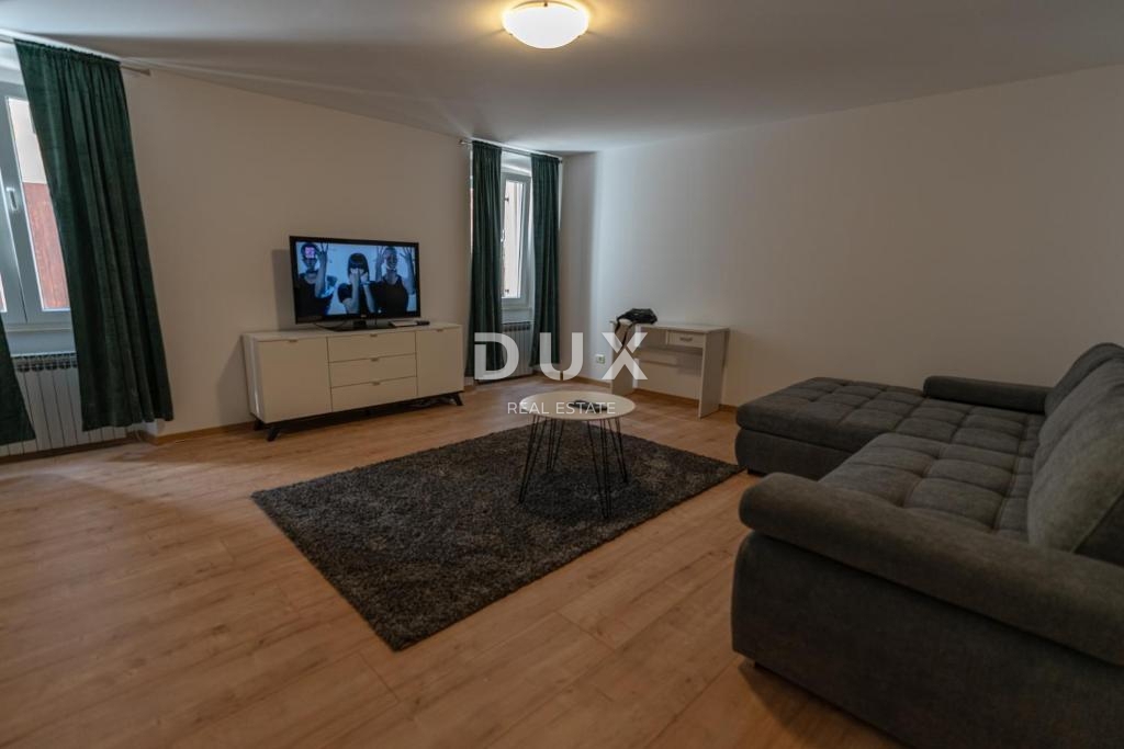 ISTRIA, ROVIGNO - Spazioso appartamento in pieno centro