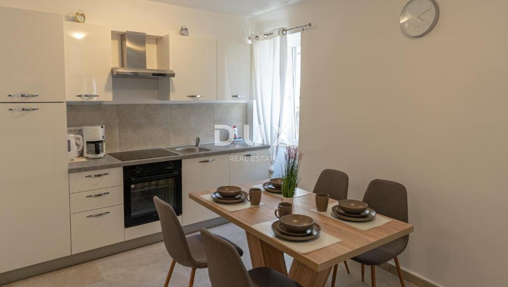 ISTRIA, ROVIGNO - Spazioso appartamento in pieno centro