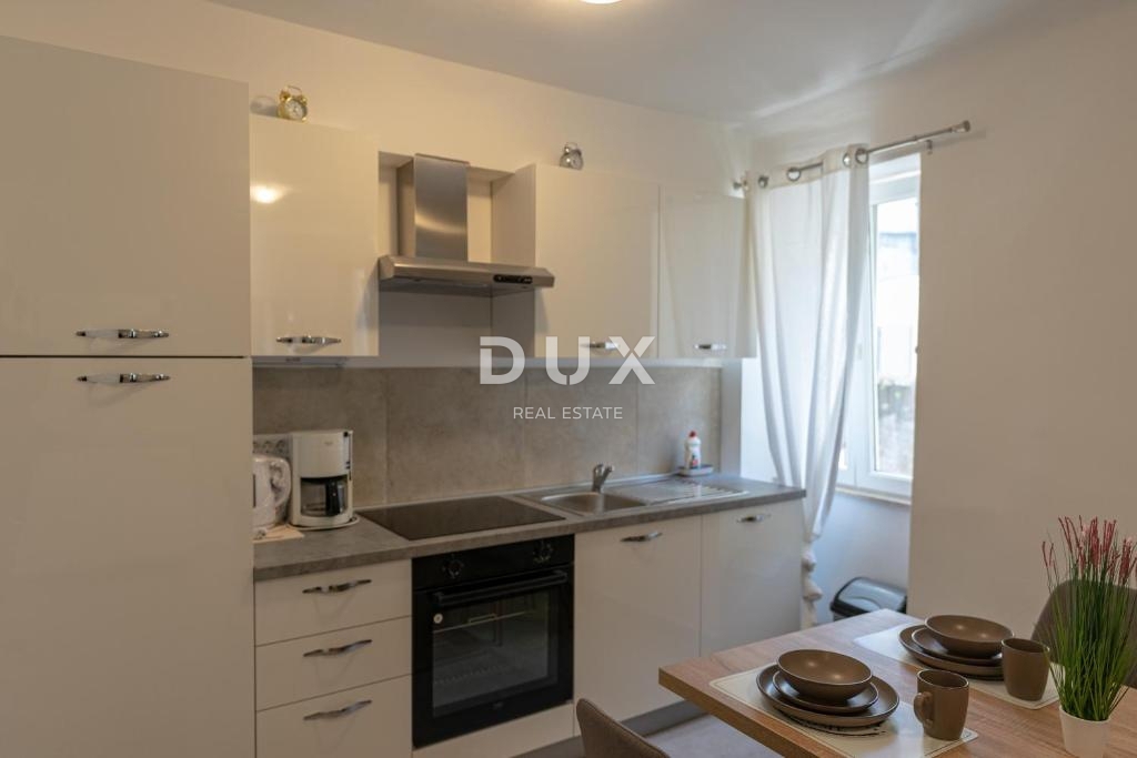 ISTRIA, ROVIGNO - Spazioso appartamento in pieno centro