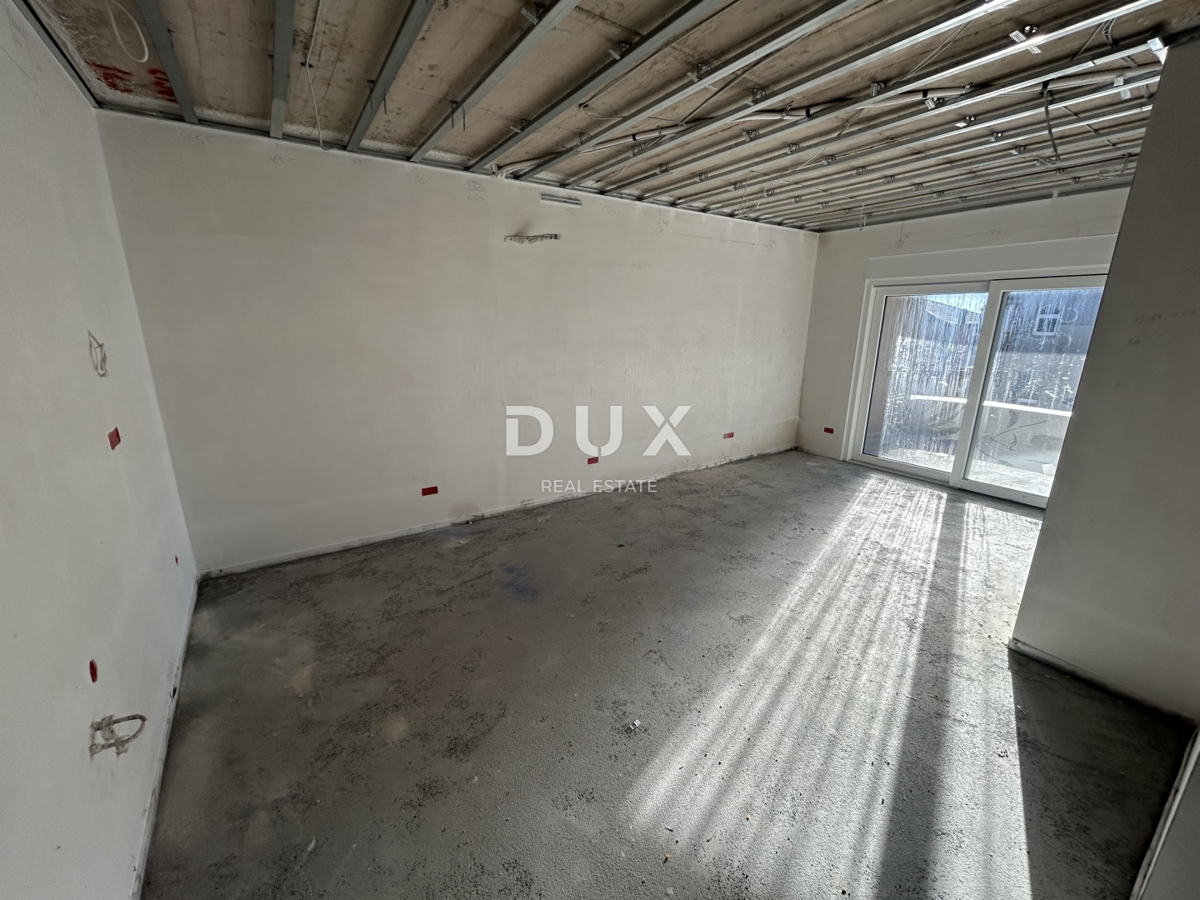 ŠIBENIK, VODICE – Appartamento fronte mare con vista mare e ascensore