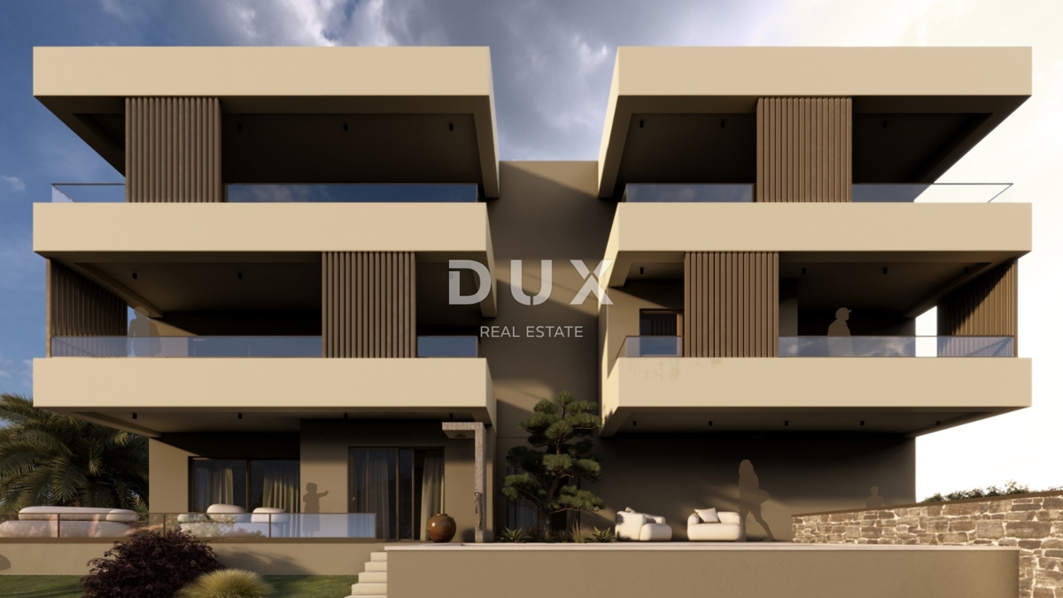 ŠIBENIK, TRIBUNJ – Appartamento di lusso premium al piano terra con piscina