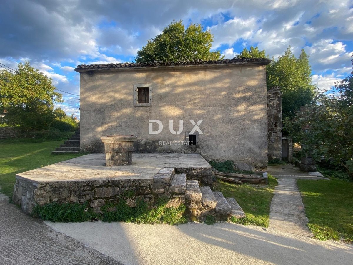 RIJEKA, KASTAV - casa indipendente con cortile + 761 m2 di giardino! OCCASIONE!