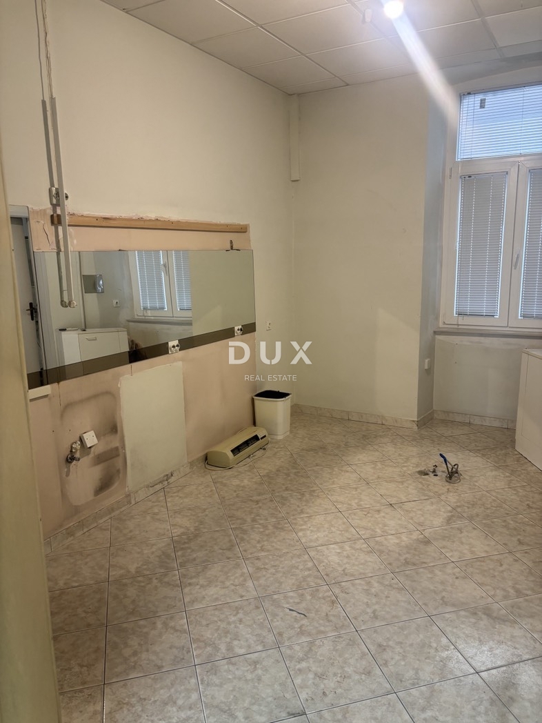 RIJEKA, CENTRO - appartamento, 137 m2, POSSIBILITÀ DI ULTERIORI APPARTAMENTI!!!