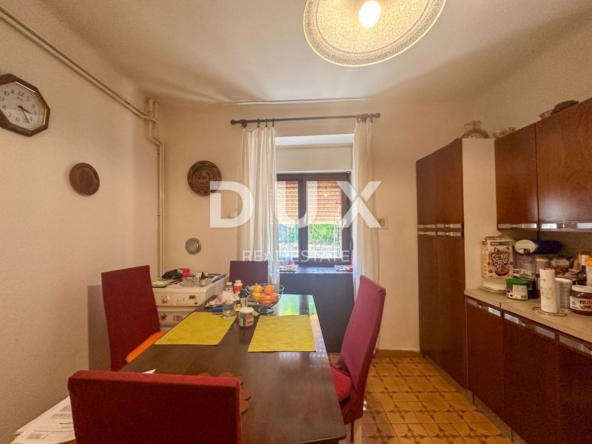 RIJEKA, MLAKA - Piano di una casa vicino al centro