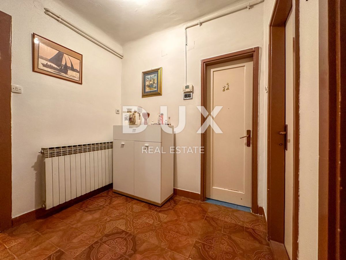 RIJEKA, MLAKA - Piano di una casa vicino al centro