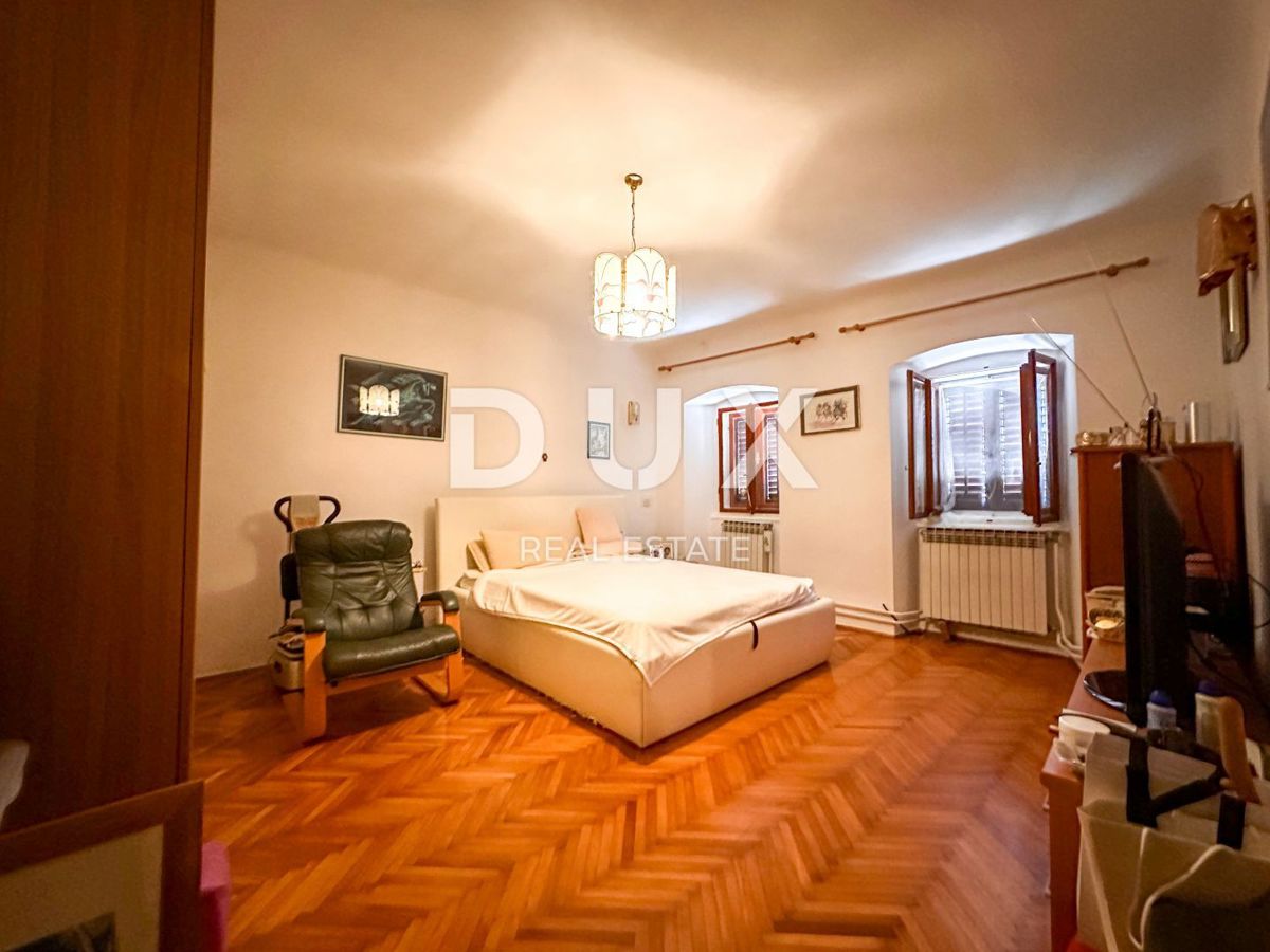 RIJEKA, MLAKA - Piano di una casa vicino al centro