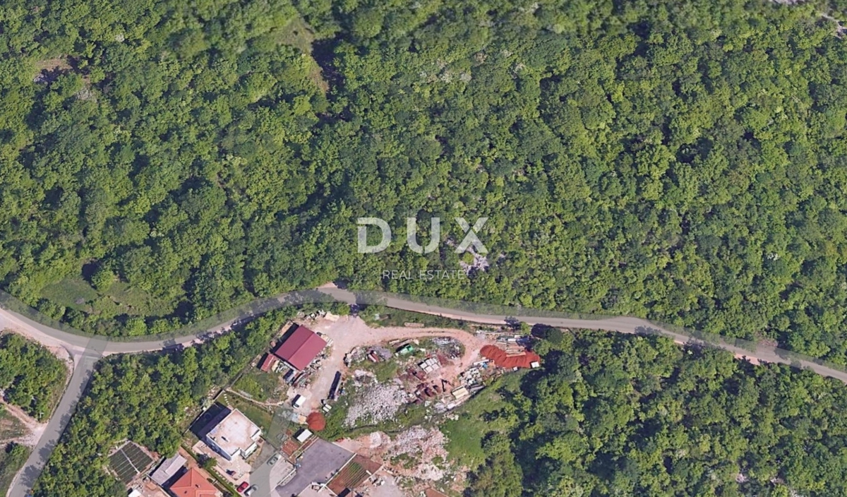 KASTAV, ŽEGOTI - Terreno 19000m2 (2000m2 zona sportiva e ricreativa + 17000 zona non edificabile)