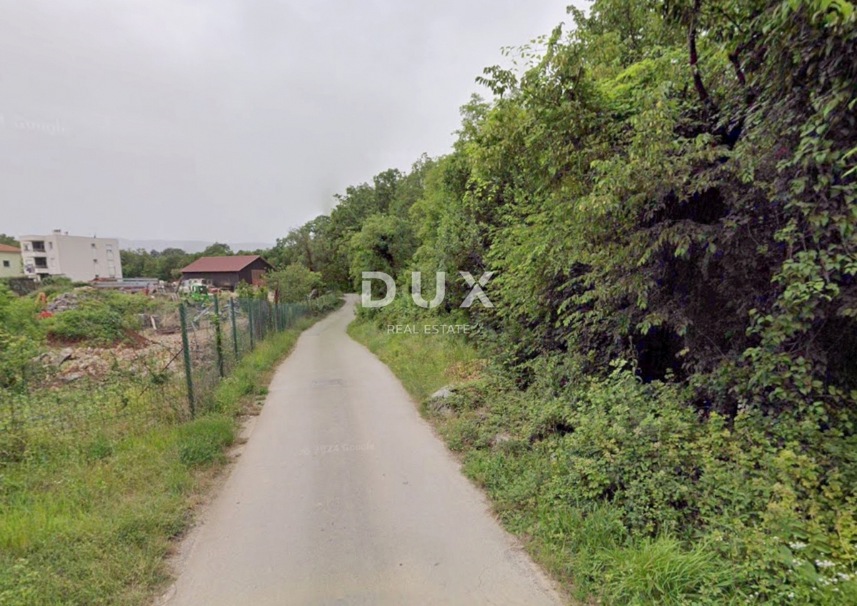 KASTAV, ŽEGOTI - Terreno 19000m2 (2000m2 zona sportiva e ricreativa + 17000 zona non edificabile)