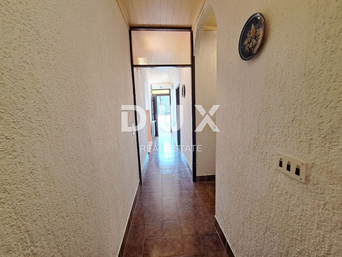 ABBAZIA, DINTORNI - 1° piano di una casa di 124 m2 con vista panoramica