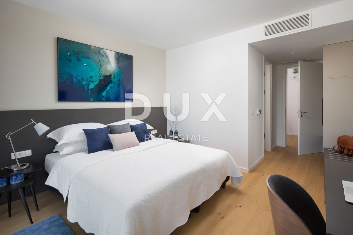 ISTRIA, NOVIGRAD - Villa di lusso con vista fantastica