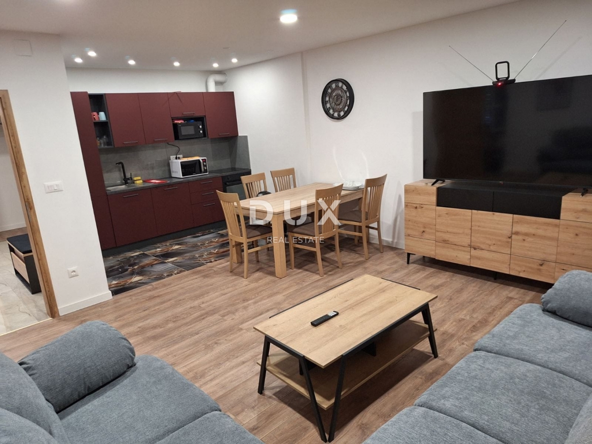 RIJEKA, ZAMET - Casa con appartamenti con vista mare, 275m2