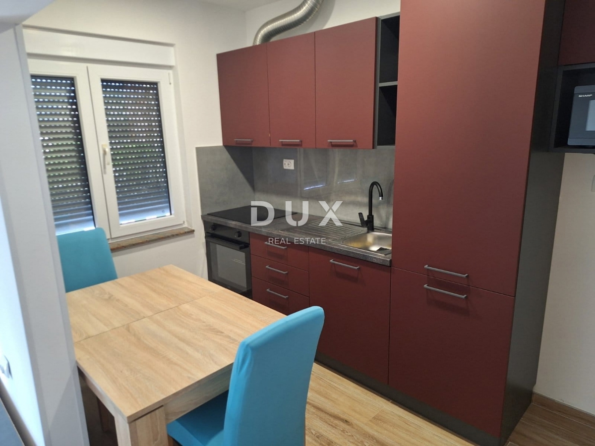 RIJEKA, ZAMET - Casa con appartamenti con vista mare, 275m2