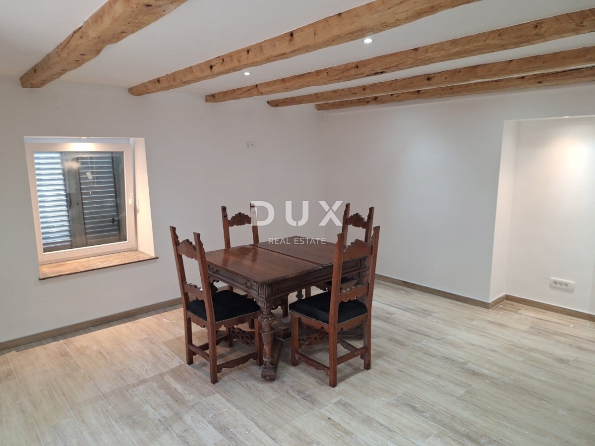 RIJEKA, ZAMET - Casa con appartamenti con vista mare, 275m2