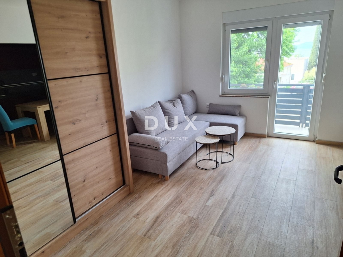 RIJEKA, ZAMET - Casa con appartamenti con vista mare, 275m2