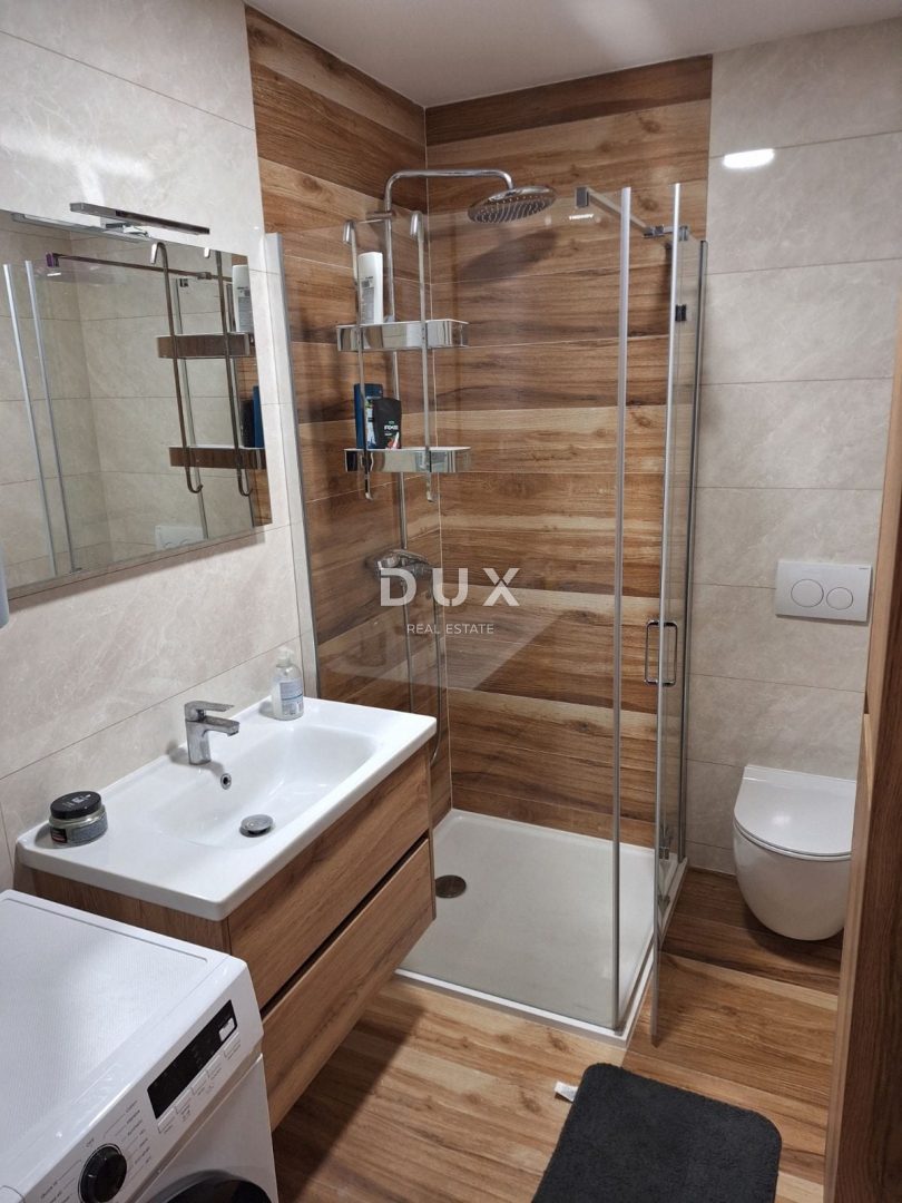 RIJEKA, ZAMET - Casa con appartamenti con vista mare, 275m2