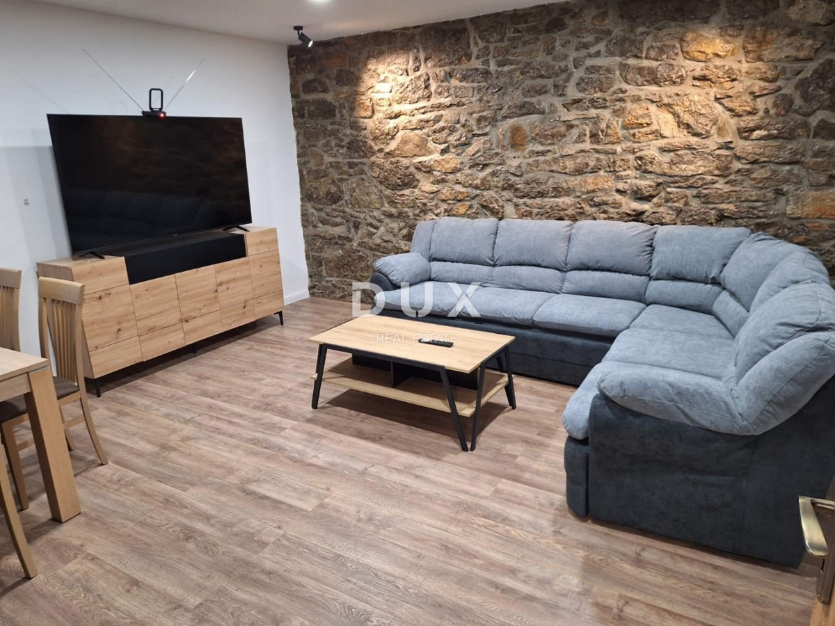 RIJEKA, ZAMET - Casa con appartamenti con vista mare, 275m2