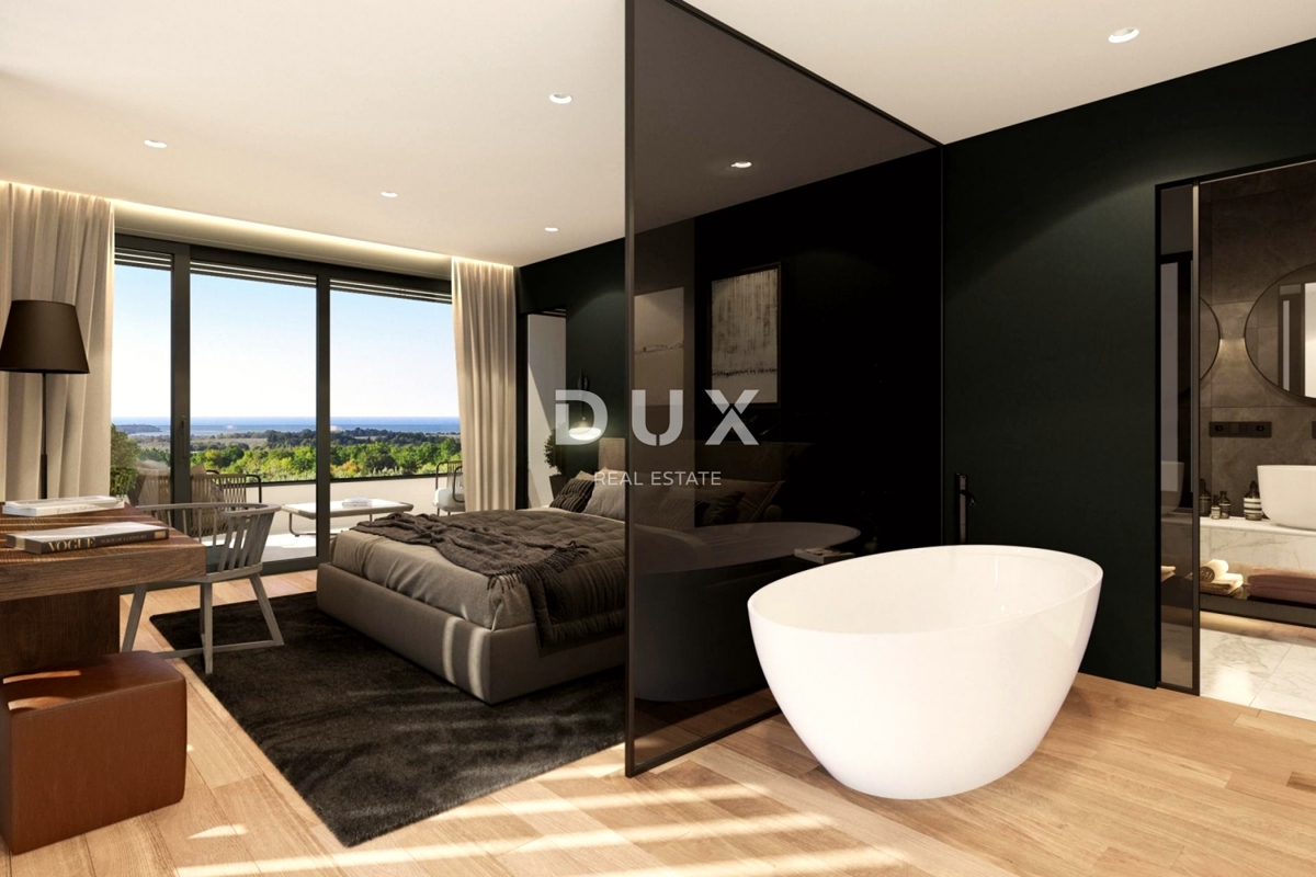 ISTRIA, PARENZO - Casa moderna con piscina e vista mare