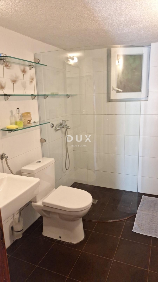 ISTRIA, LIŽNJAN – Incantevole casa a schiera