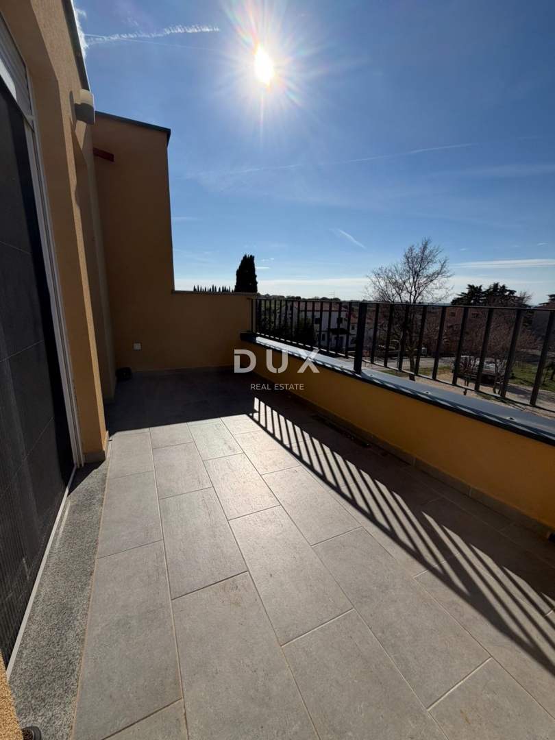 ISTRIA, NOVIGRAD - Casa moderna con vista mare