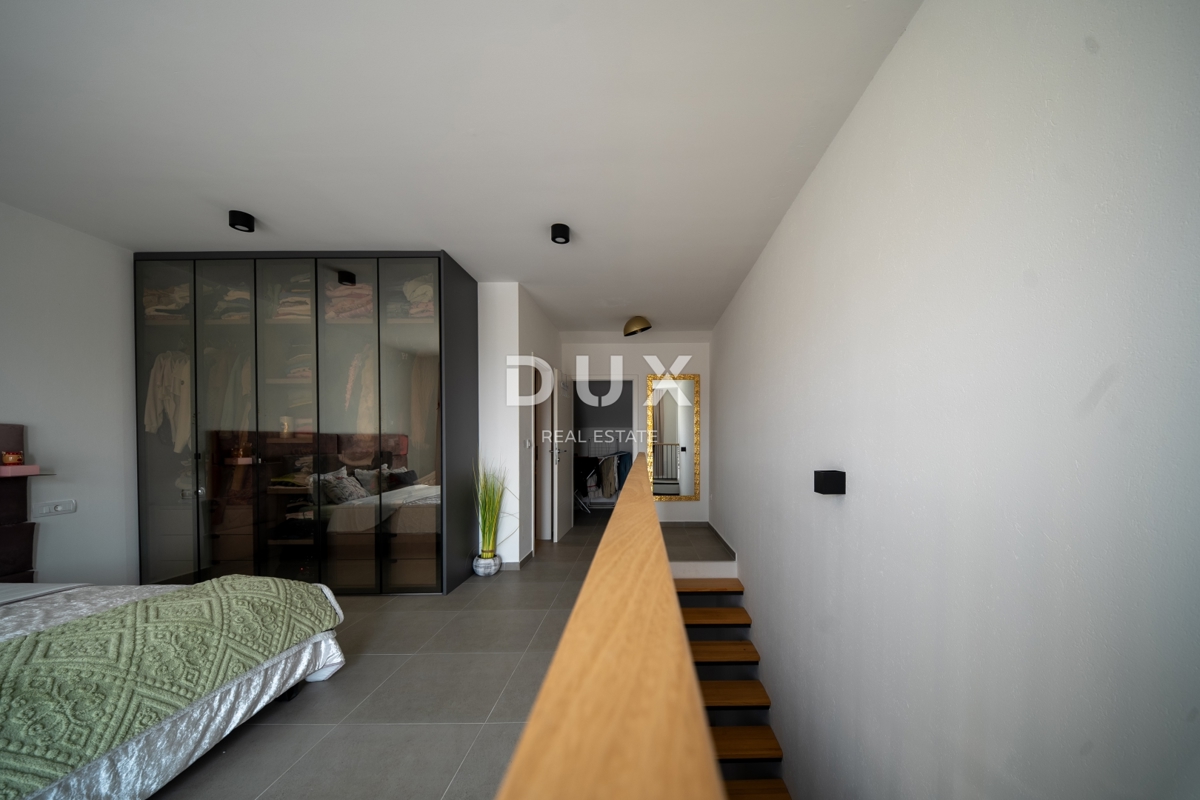 ISTRIA, NOVIGRAD - Casa moderna con vista mare