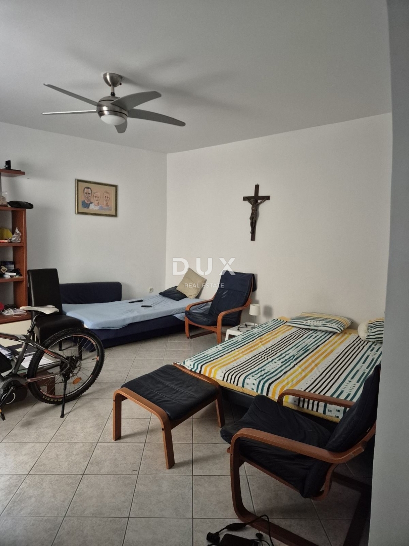 Casa Novi Vinodolski, 160m2