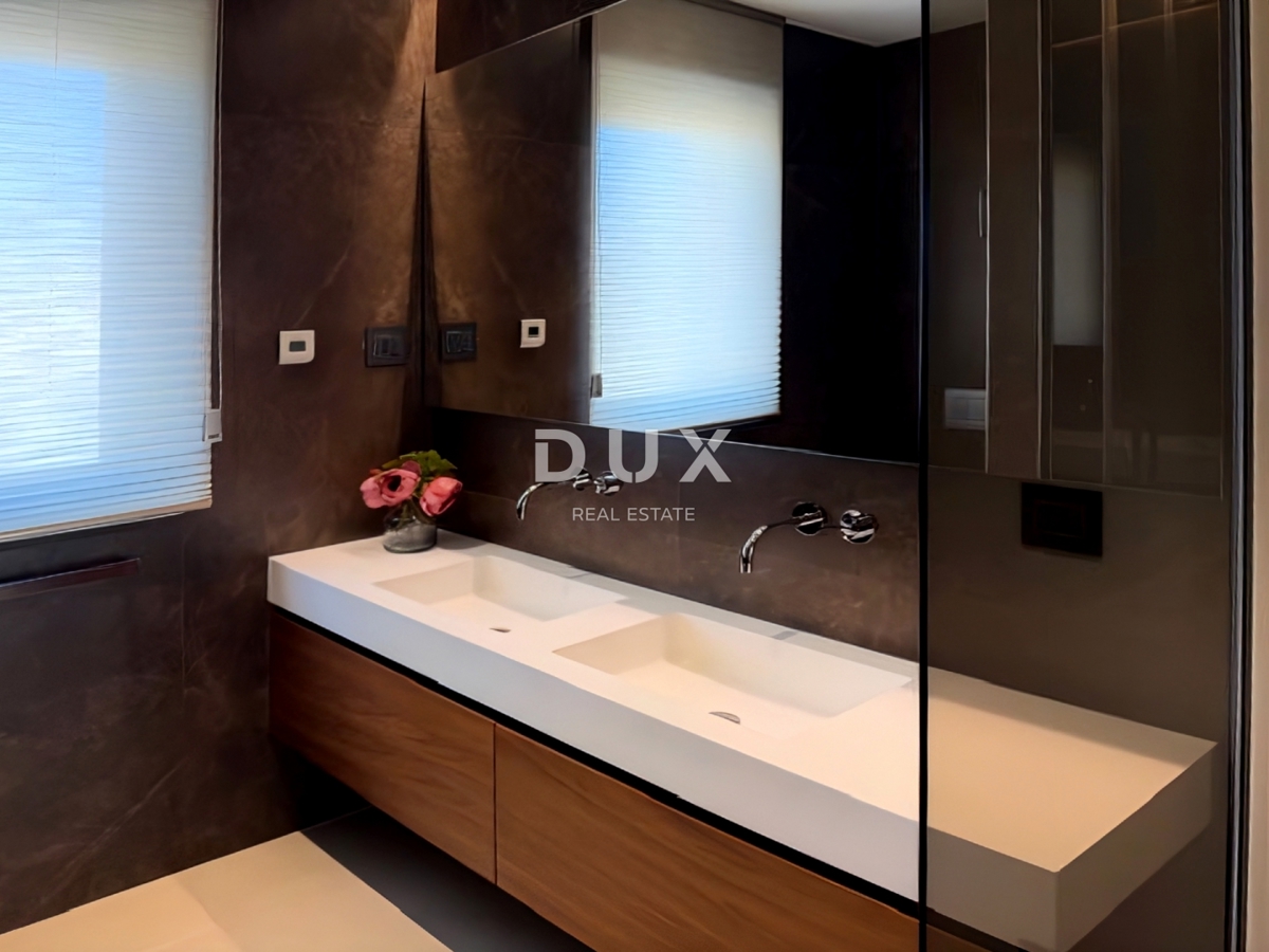 ISTRIA, NOVIGRAD - Lussuoso appartamento con vista mare