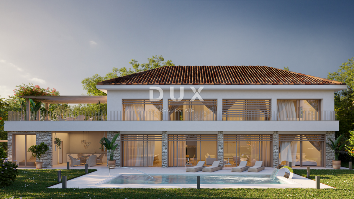 ISTRIA, PARENZO - Tre lotti di terreno con permessi di costruzione