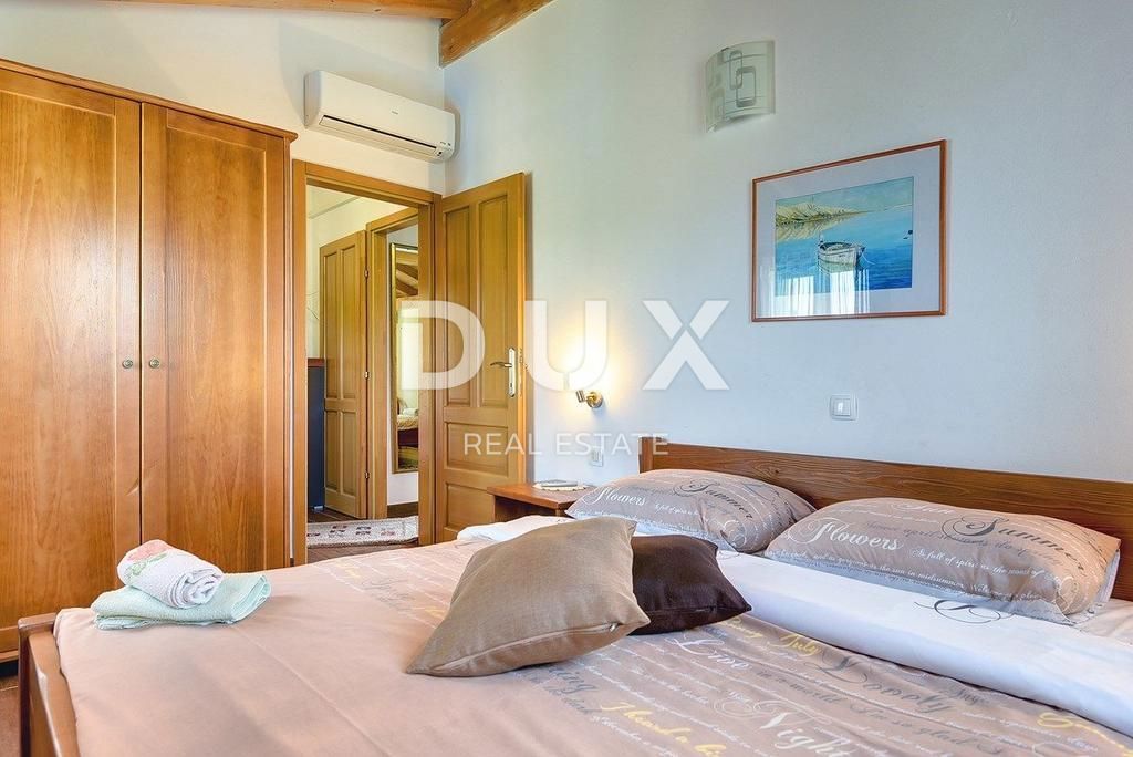 ISTRIA, MOTOVUN - Casa rustica con piscina