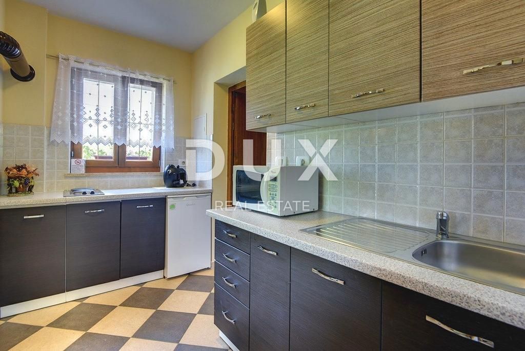 ISTRIA, MOTOVUN - Casa rustica con piscina