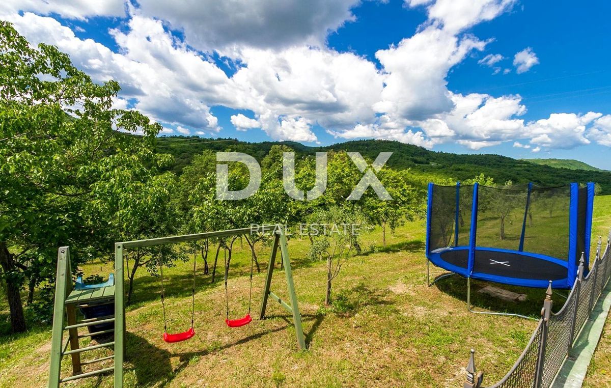 ISTRIA, MOTOVUN - Casa rustica con piscina