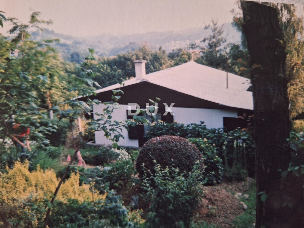 ZAGABRIA, ŠESTINE - terreno soleggiato con casa progettata e accesso a due strade