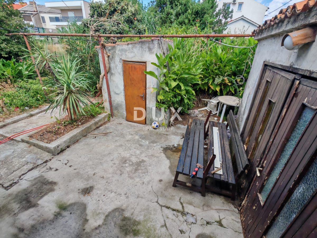 ISTRIA, POLA - Casa con potenziale di investimento
