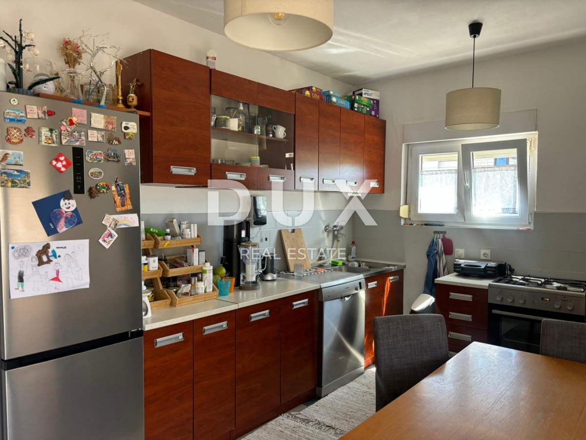 ISTRIA, POLA - Appartamento con ampio giardino in posizione eccellente, possibilità di acquisto a rate