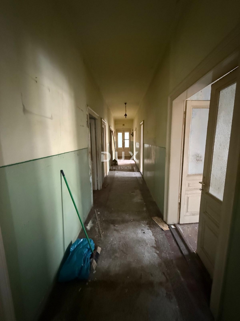 BAKAR - appartamento in una villa austro-ungarica a 50 m dal mare con potenziale