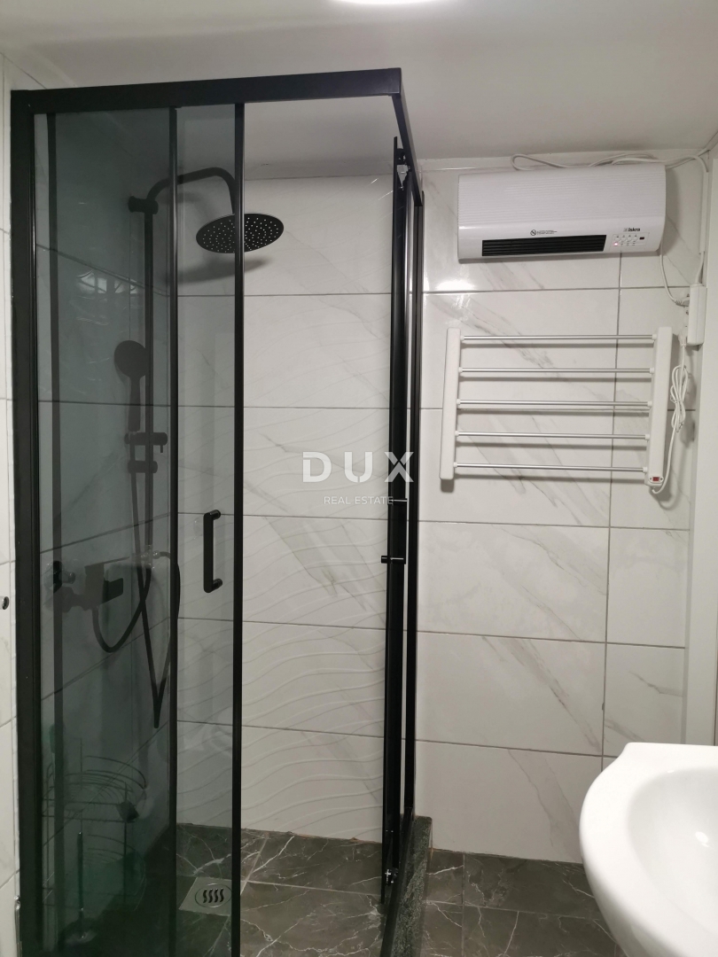 LOVRAN, CENTRO - appartamento nell'alto sottotetto di un'antica villa!