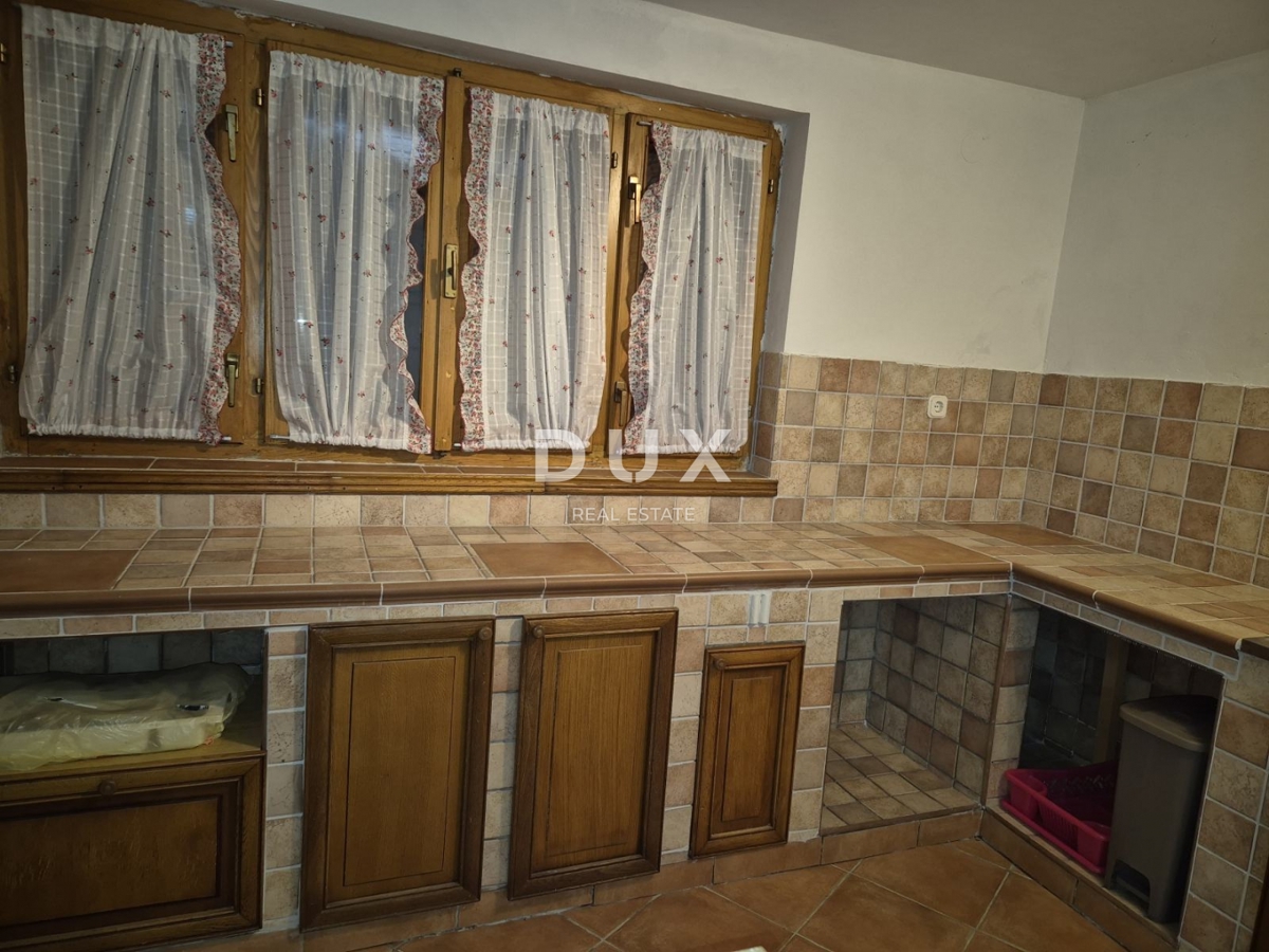 ISTRIA, MARČANA - Casa indipendente in pietra con potenziale