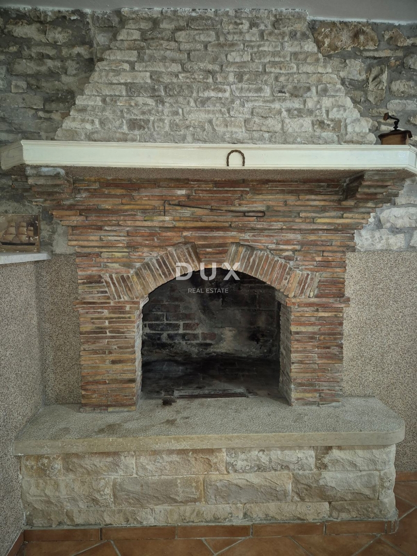 ISTRIA, MARČANA - Casa indipendente in pietra con potenziale