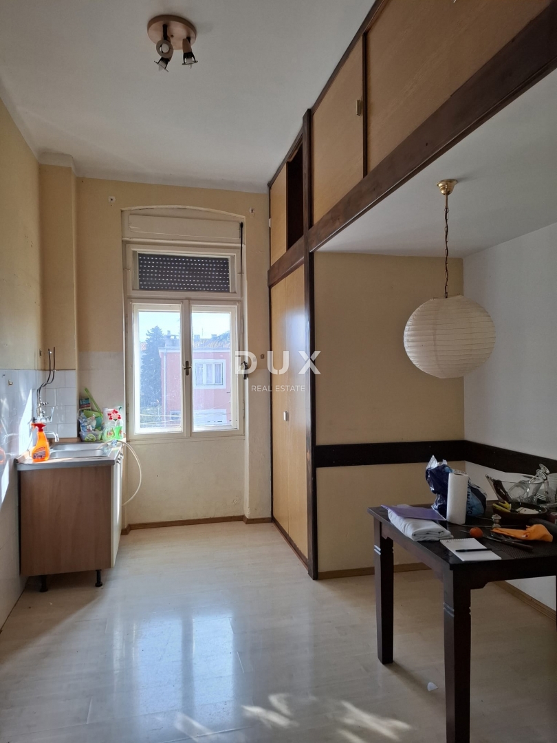 ISTRIA, ROVINJ - Appartamento con vista mare e giardino, OCCASIONE!