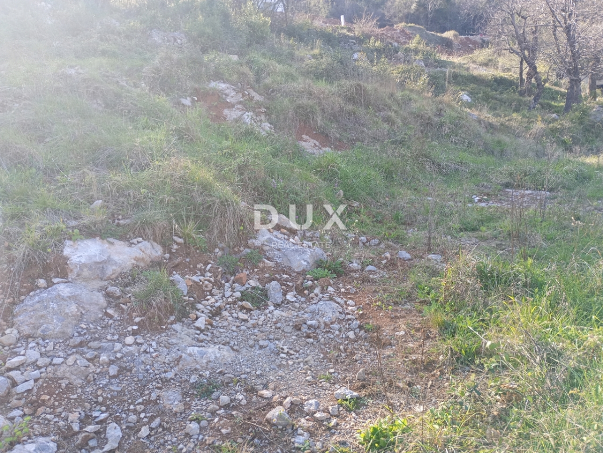 OPATIJA, MIHOTIĆI - Terreno edificabile di 6500 m2 con progetto per un condominio