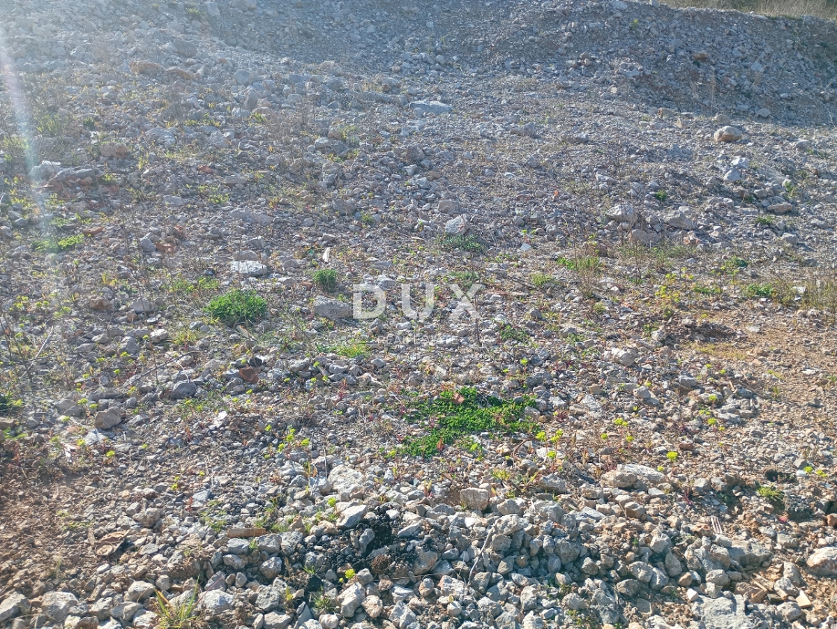 OPATIJA, MIHOTIĆI - Terreno edificabile di 6500 m2 con progetto per un condominio