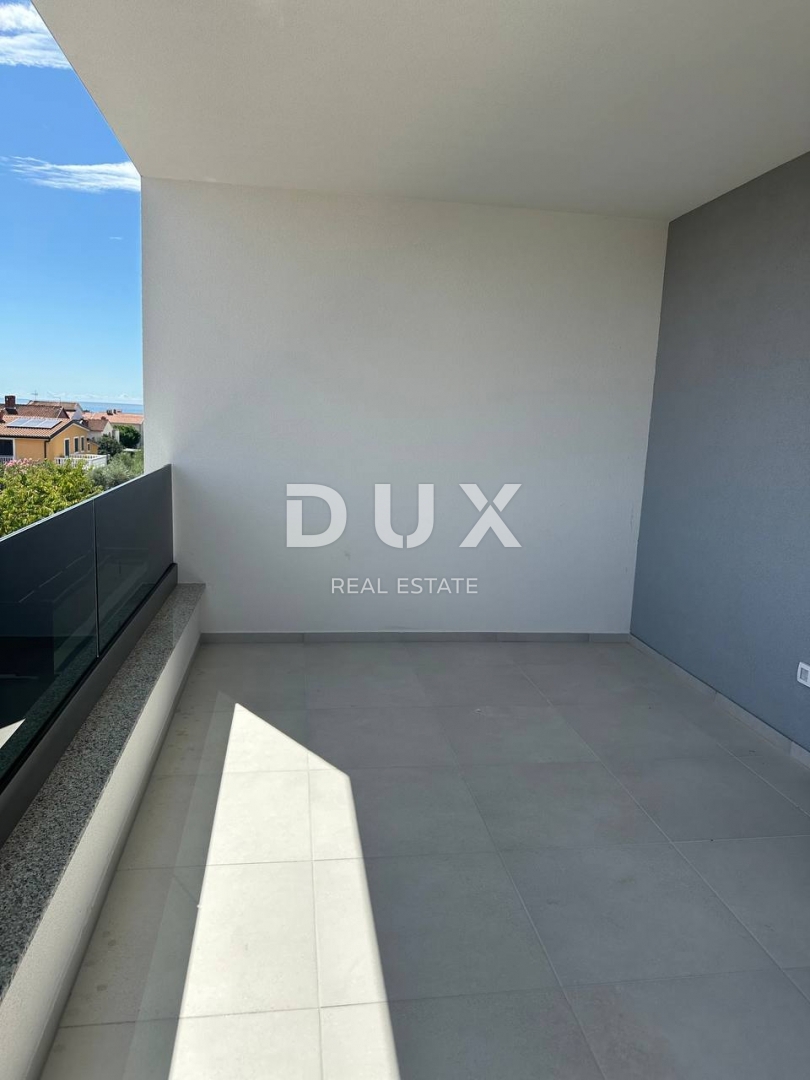 ISTRIA, NOVIGRAD - Appartamento in un nuovo edificio con vista mare