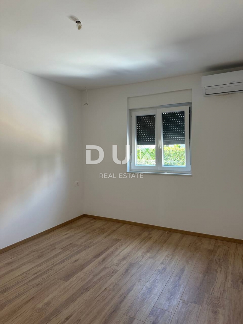 ISTRIA, NOVIGRAD - Appartamento in un nuovo edificio con vista mare