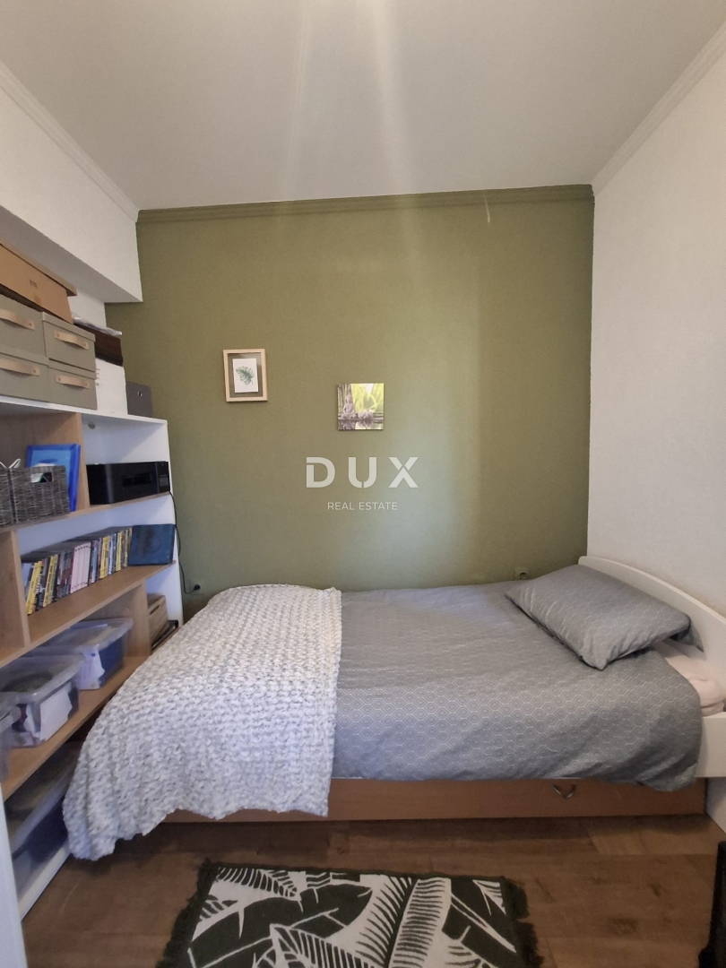 ISTRIA, PARENZO - Casa bifamiliare vicino a Parenzo