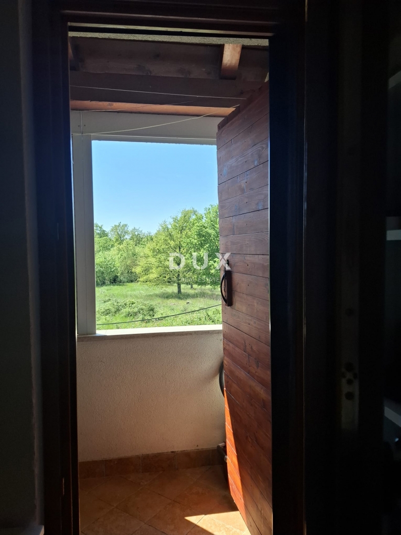 ISTRIA, PARENZO - Casa bifamiliare vicino a Parenzo