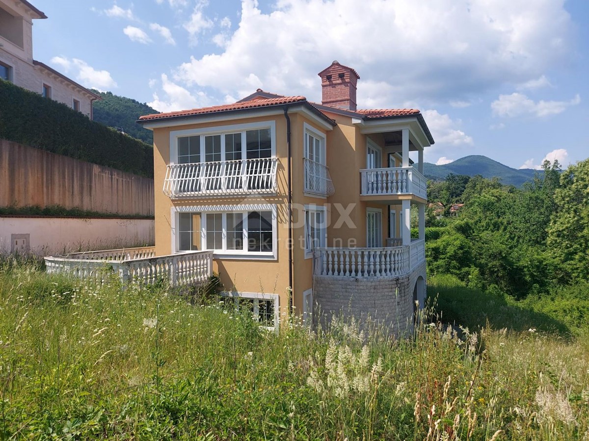 OPATIJA, LOVRAN, DOBREĆ - casa 390m2 con bellissima vista sul mare + giardino 850m2