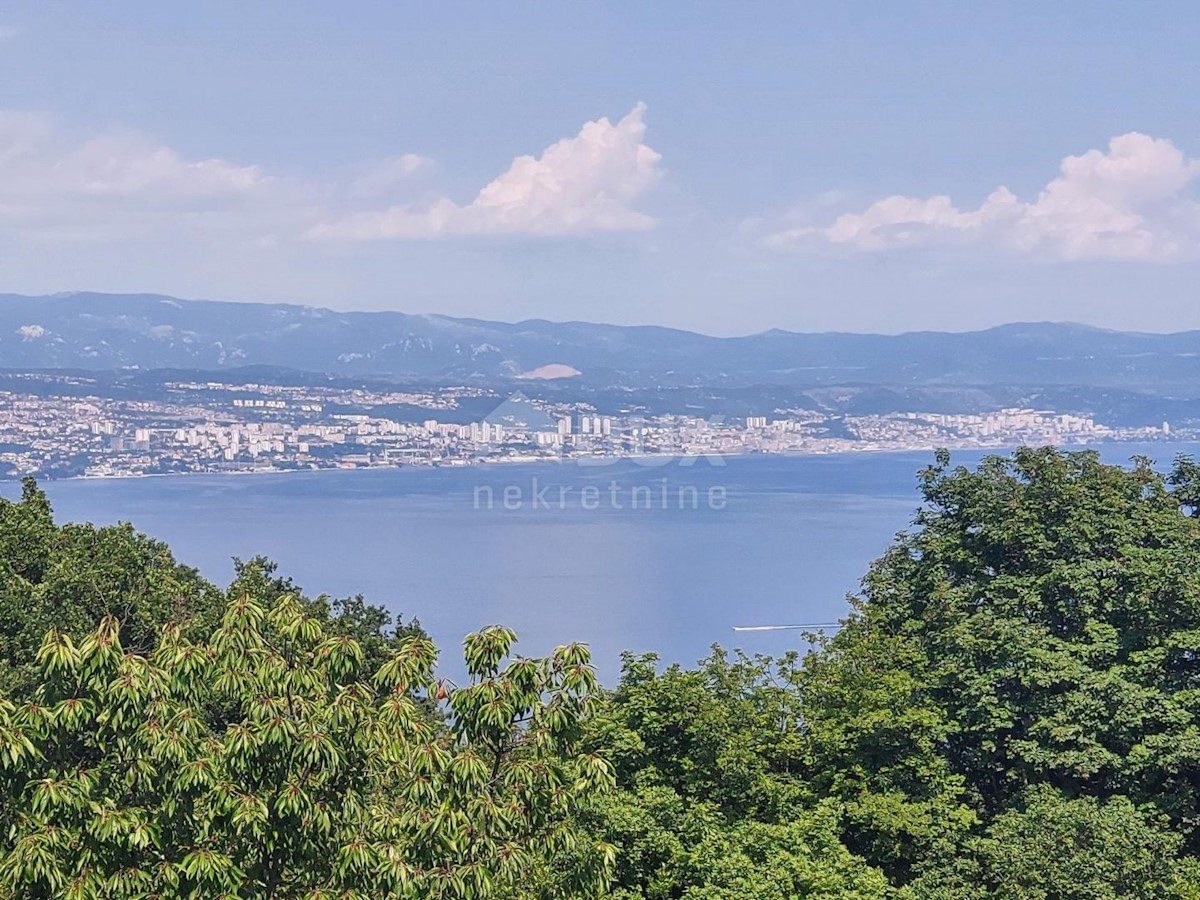 OPATIJA, LOVRAN, DOBREĆ - casa 390m2 con bellissima vista sul mare + giardino 850m2