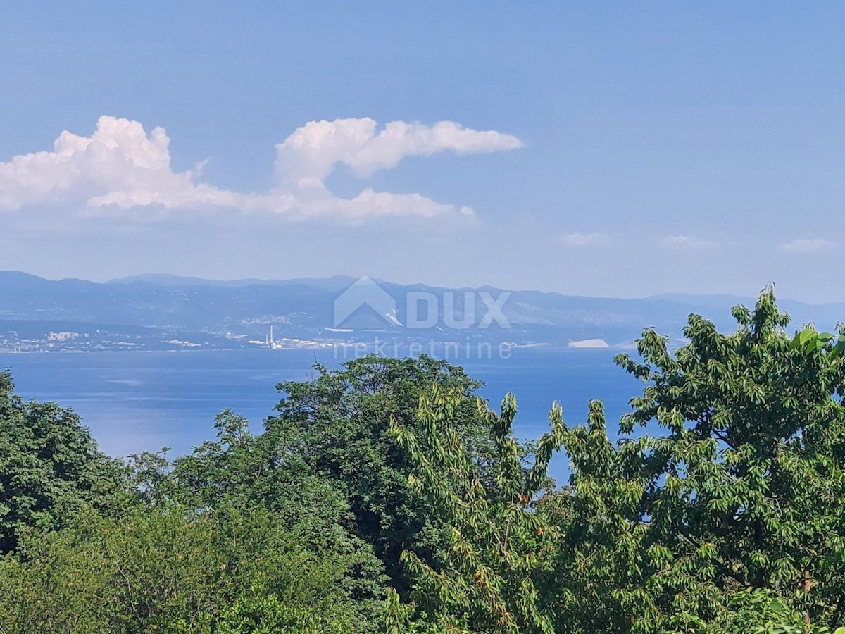OPATIJA, LOVRAN, DOBREĆ - casa 390m2 con bellissima vista sul mare + giardino 850m2